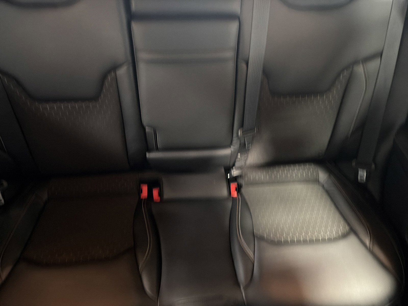 Used 2017 Jeep Compass Latitude w/ Popular Equipment Group image 12