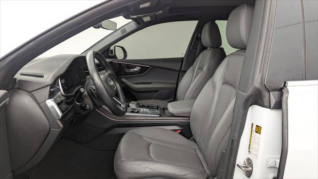 Used 2023 Audi Q8 Premium Plus w/ Premium Plus Package AWD/4WD image 16