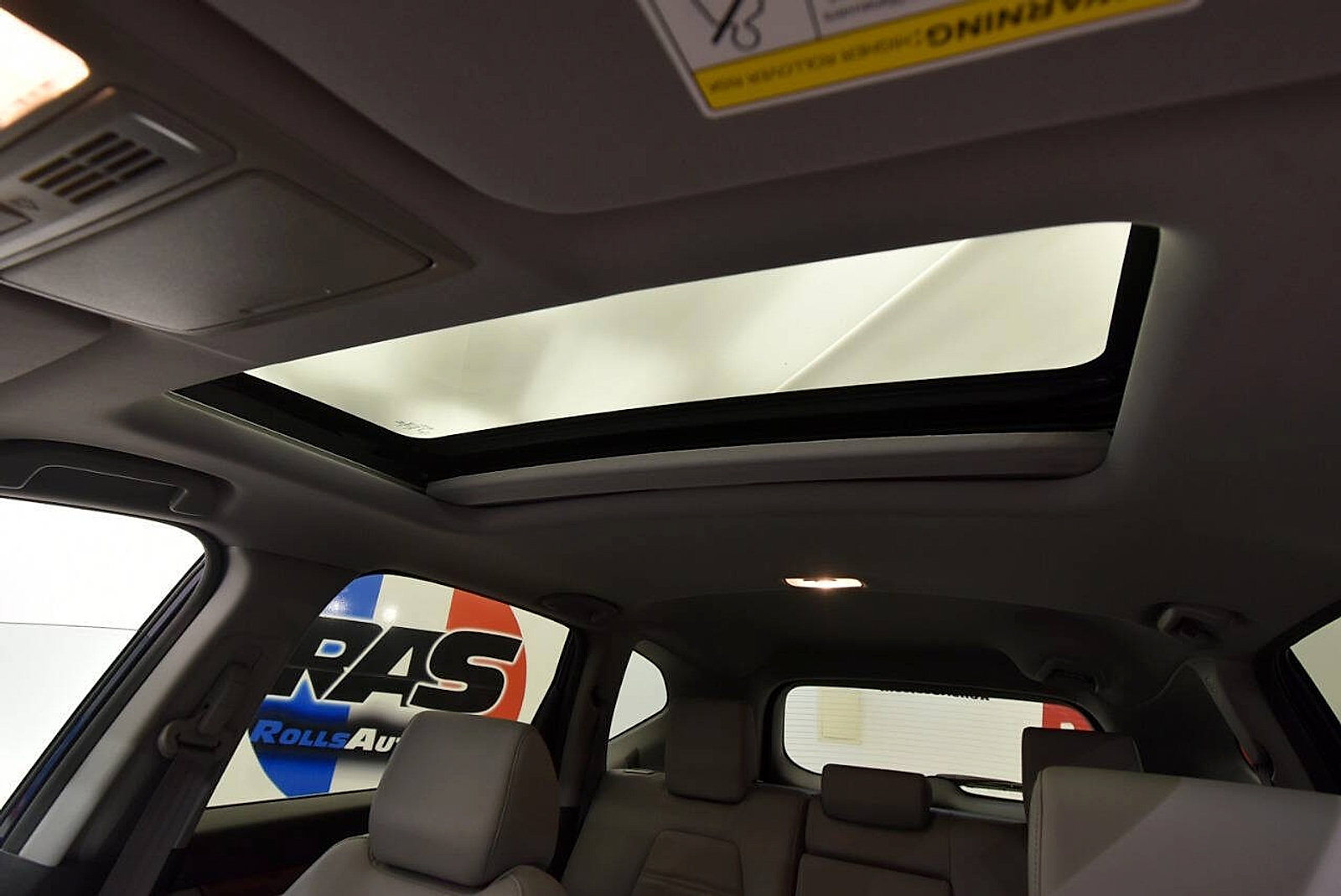 Used 2019 Honda CR-V Touring image 32
