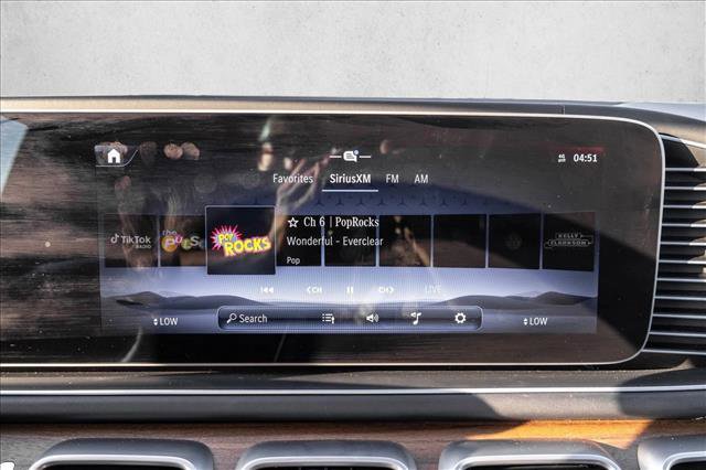 Used 2025 Mercedes-Benz GLS 580 4MATIC image 16