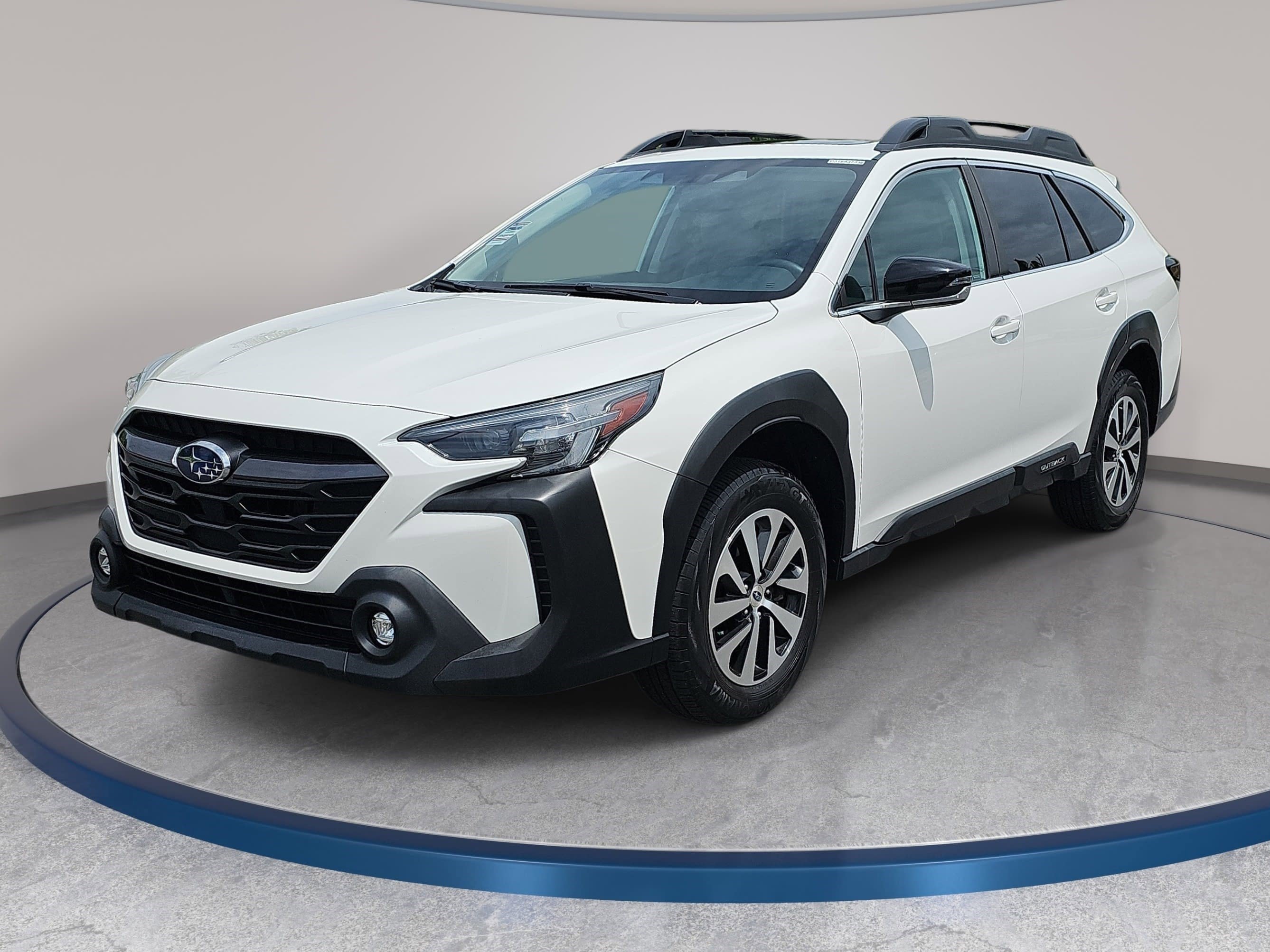 Used 2023 Subaru Outback Premium AWD/4WD image 1