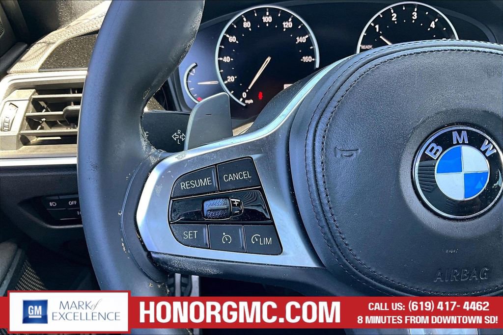 Used 2020 BMW 330i Sedan w/ M Sport Package RWD image 10