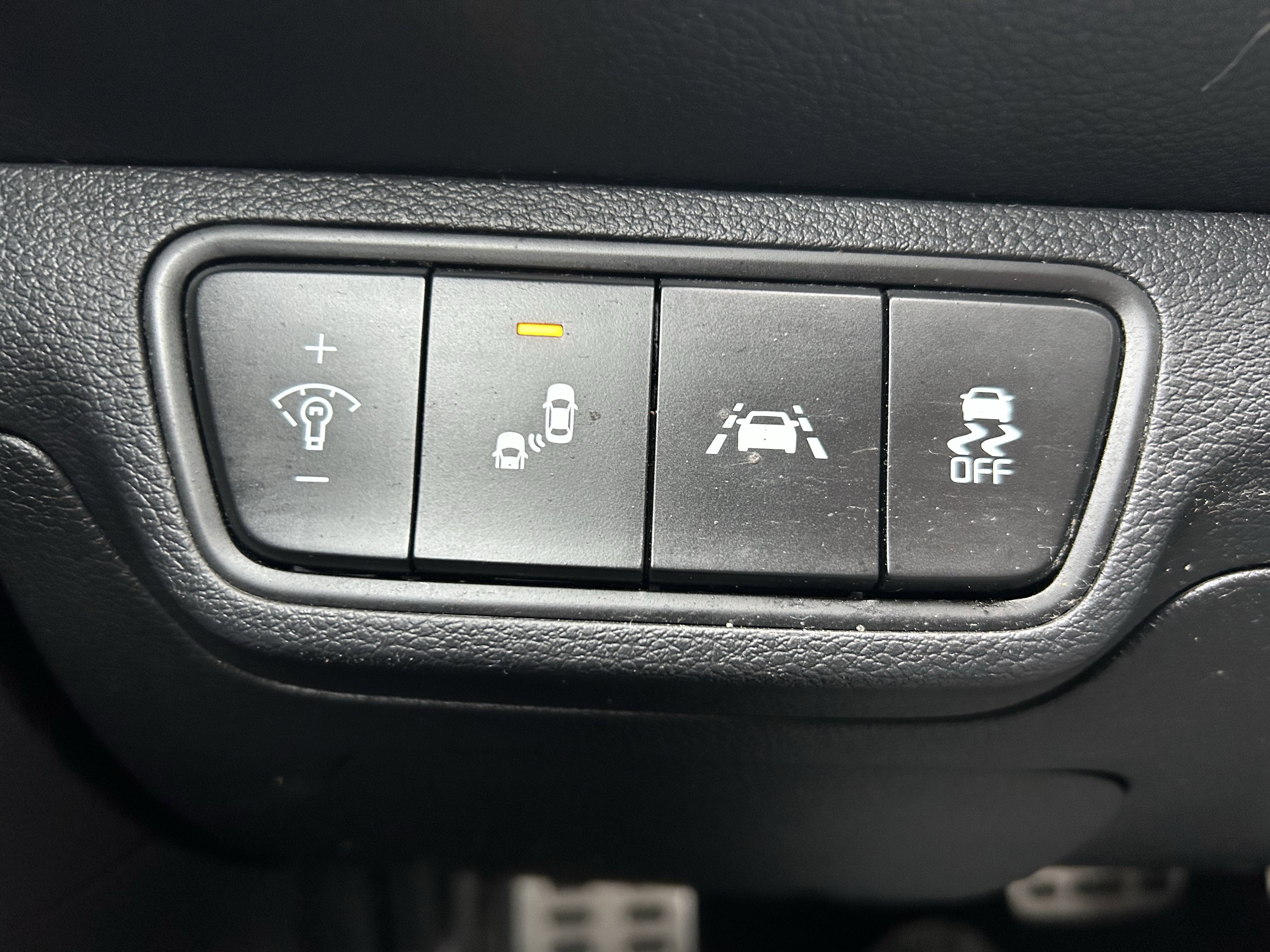 Used 2021 Kia Forte GT-Line image 14