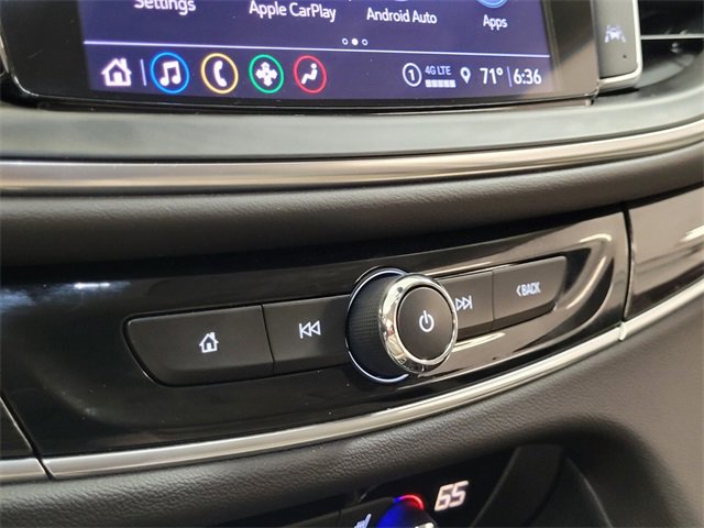 Used 2024 Buick Enclave Essence w/ Experience Buick Package image 21