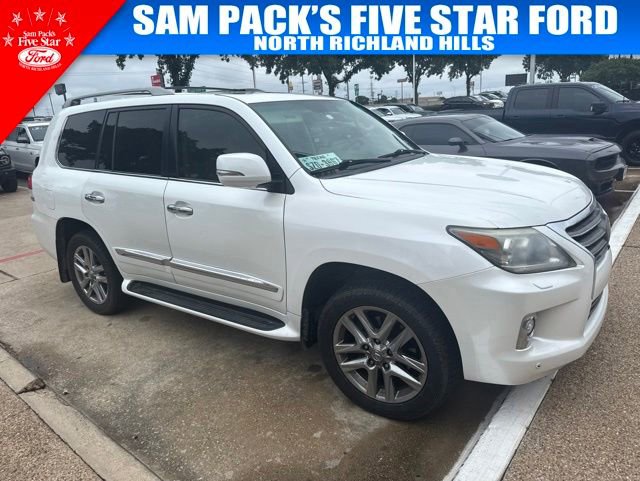 Used 2014 Lexus LX 570 4WD image 3