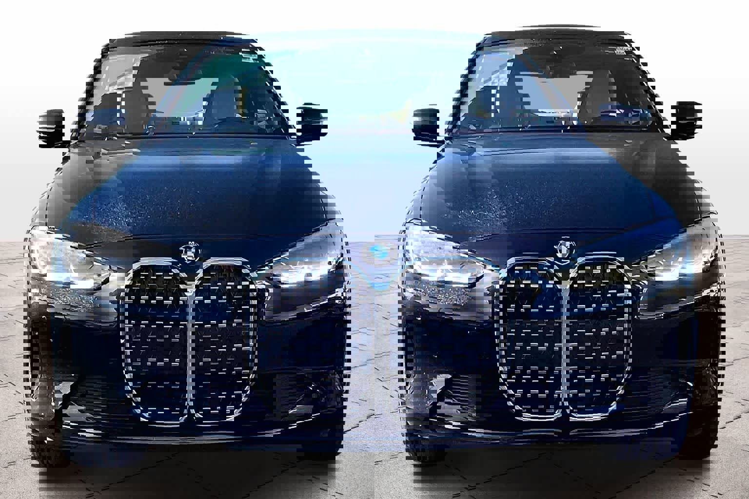 Used 2022 BMW 430i Coupe w/ Convenience Package image 3