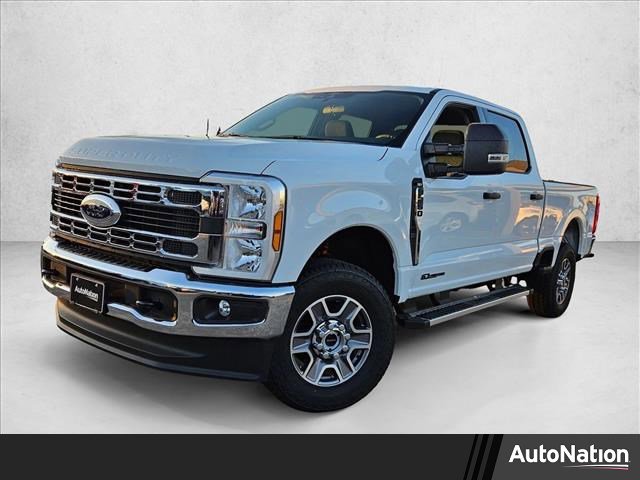 New 2025 Ford F250 XLT w/ FX4 Off-Road Package