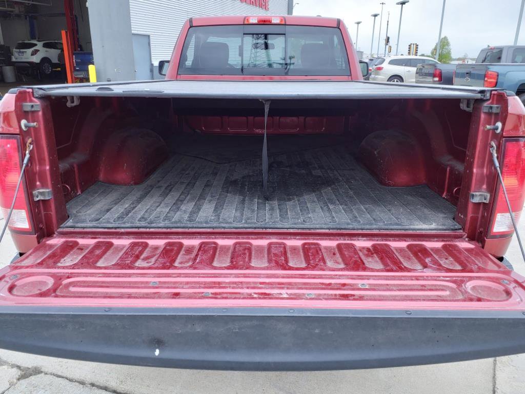 Used 2012 RAM 1500 Classic SLT w/ Luxury Group image 10