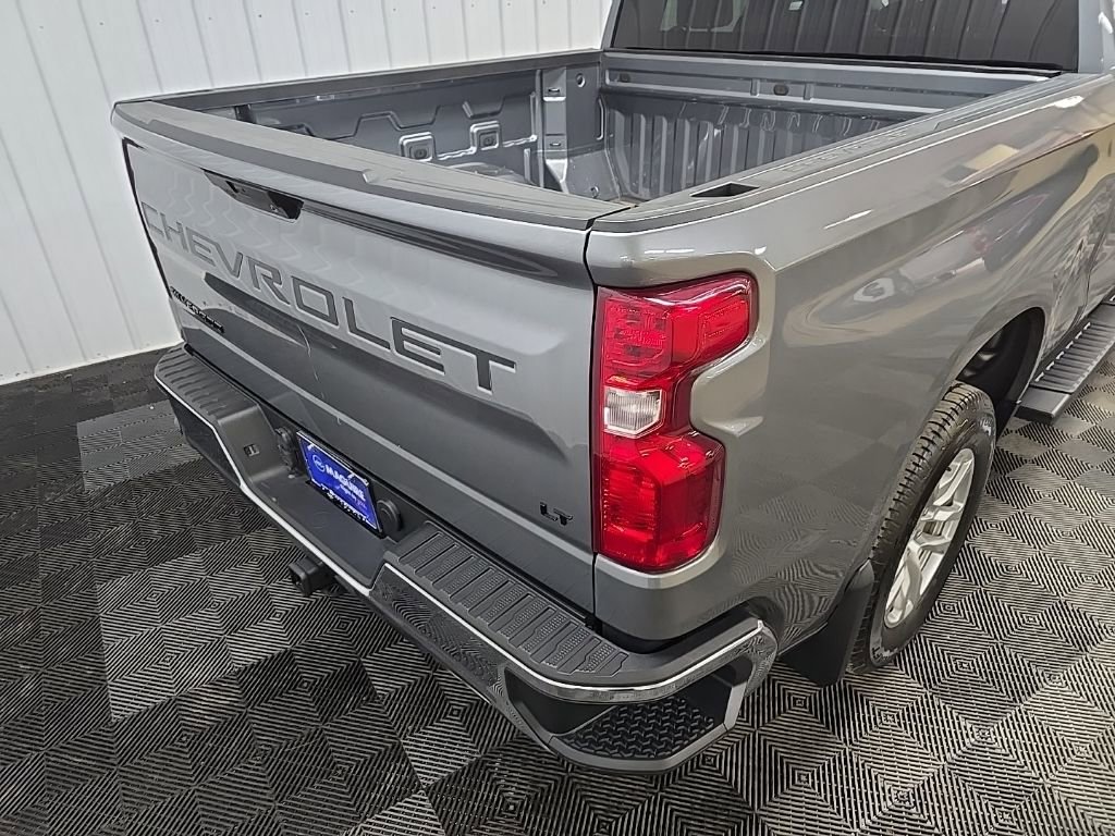 Used 2022 Chevrolet Silverado 1500 LT w/ Z71 Off-Road Package AWD/4WD image 11