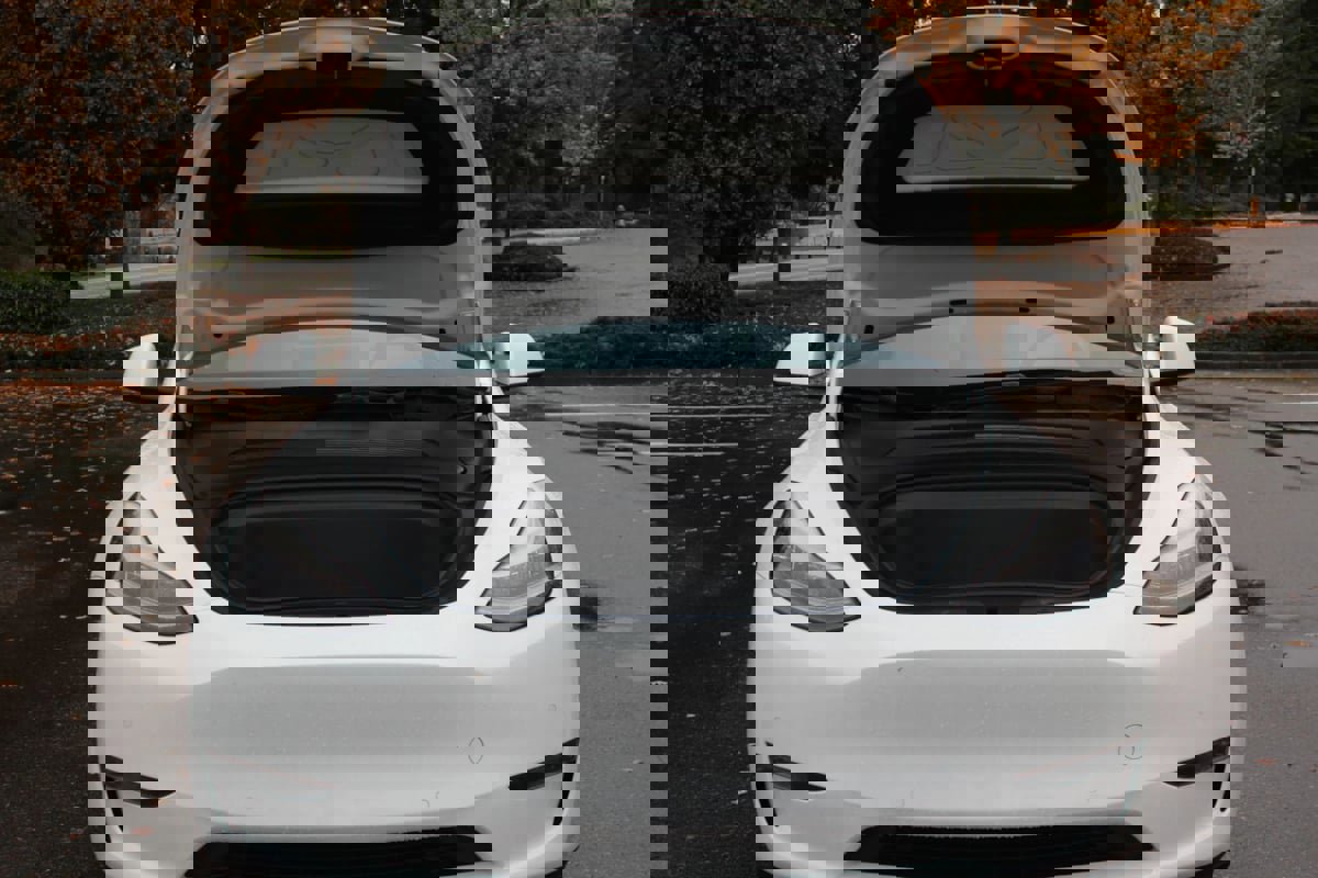 Used 2020 Tesla Model Y Long Range image 13