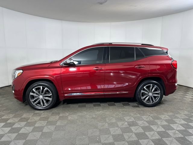 Used 2018 GMC Terrain Denali w/ Advanced Safety Package image 6