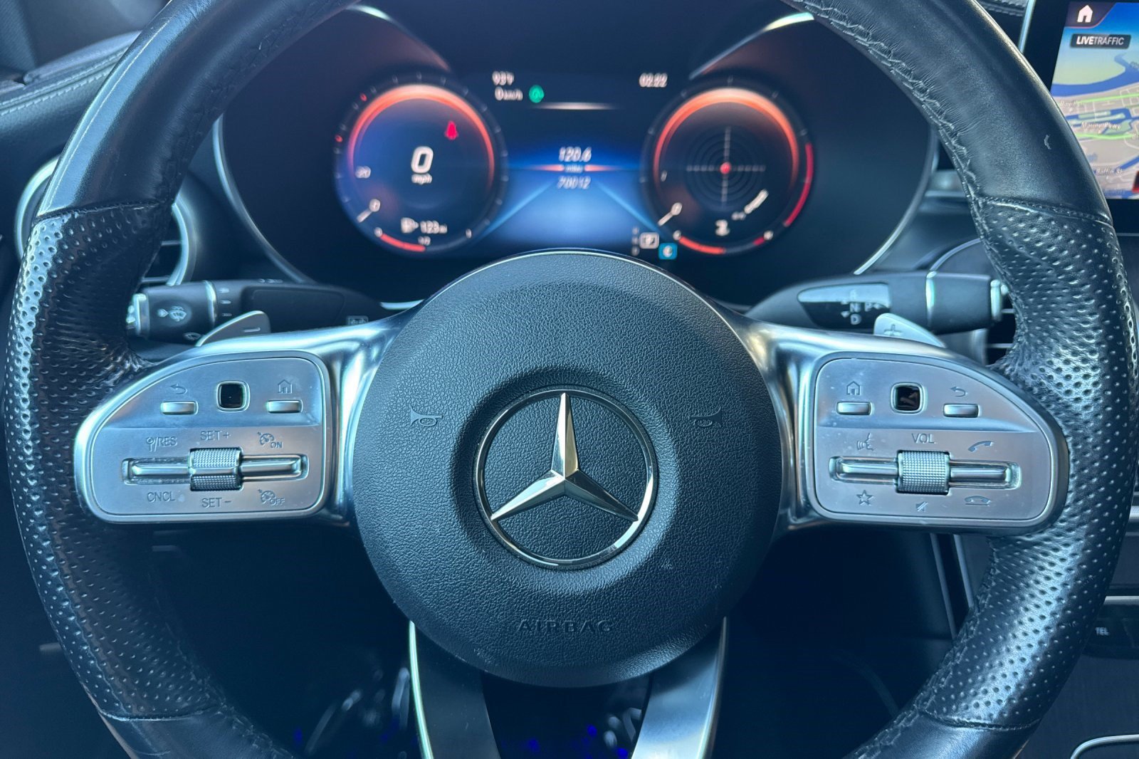 Used 2020 Mercedes-Benz GLC 300 4MATIC Coupe image 10