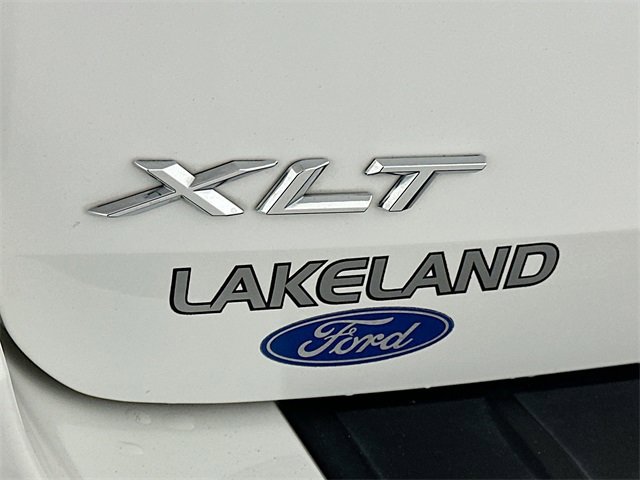 Used 2022 Ford Explorer XLT w/ Equipment Group 202A image 30