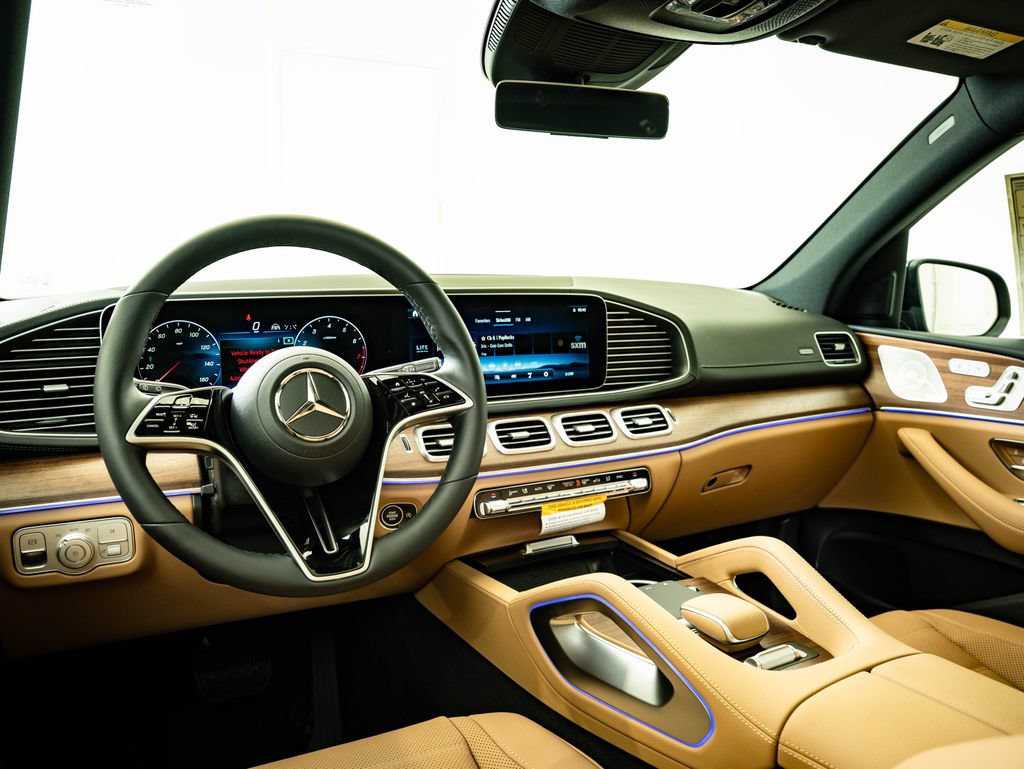 New 2026 Mercedes-Benz GLS 450 4MATIC image 34
