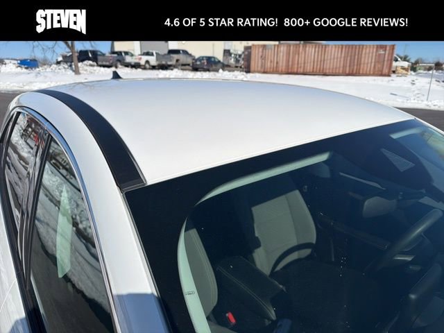 Used 2022 Ford Escape SE image 9