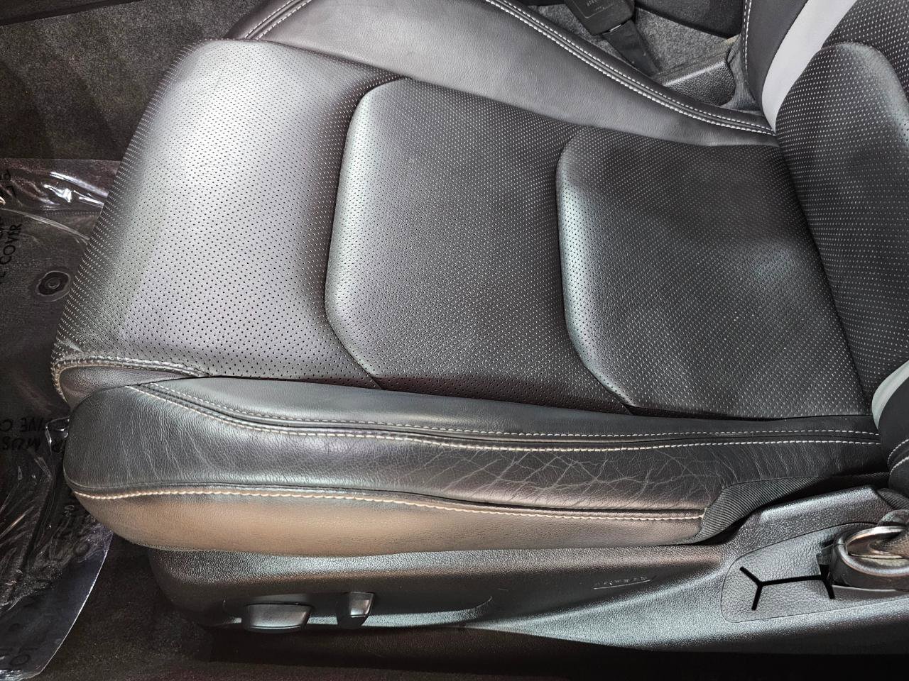 Used 2019 Chevrolet Camaro LT w/ RS Package RWD image 20