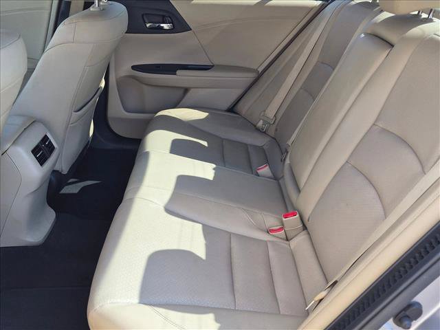 Used 2017 Honda Accord EX-L image 16