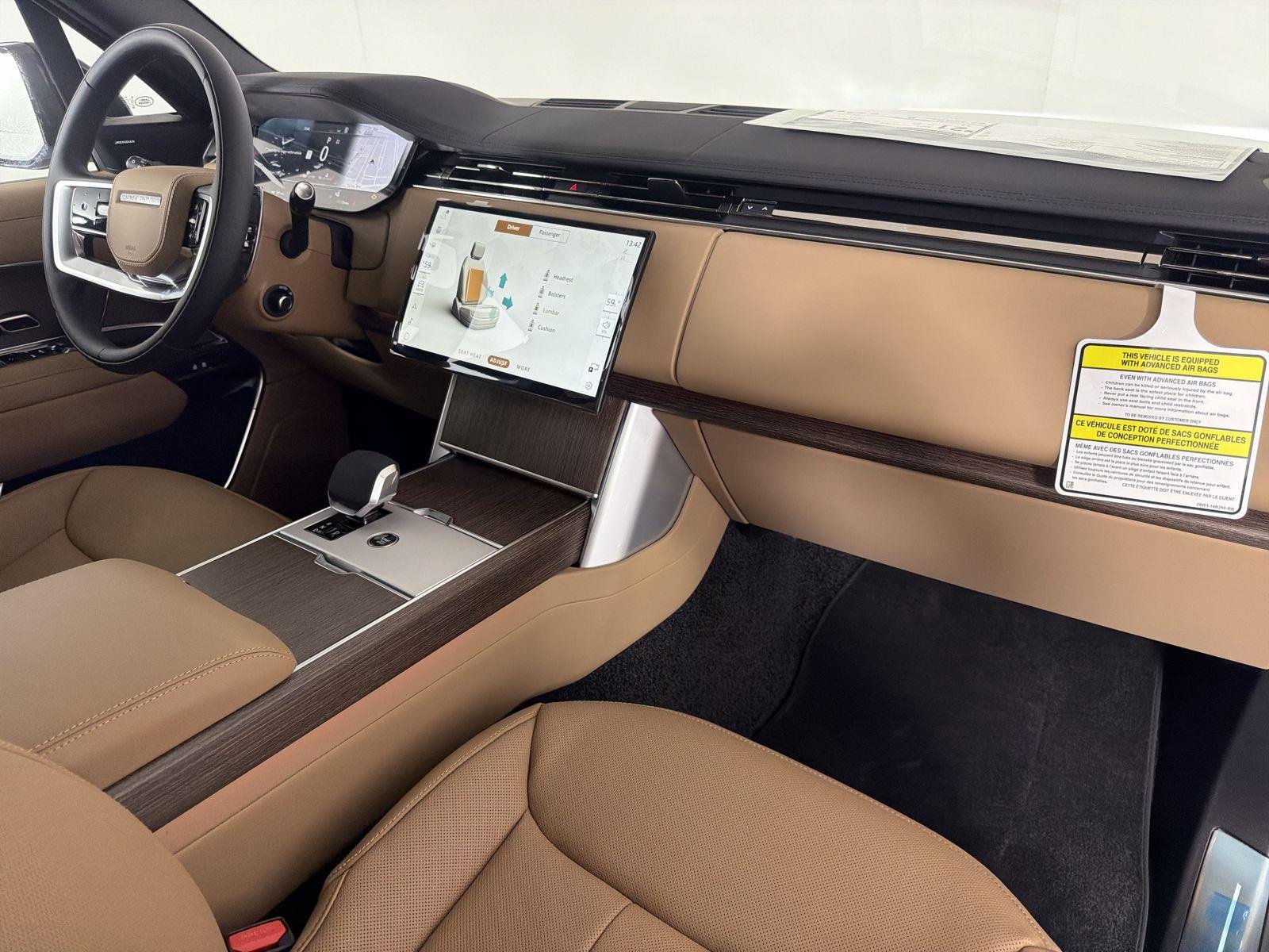 New 2026 Land Rover Range Rover SE image 34