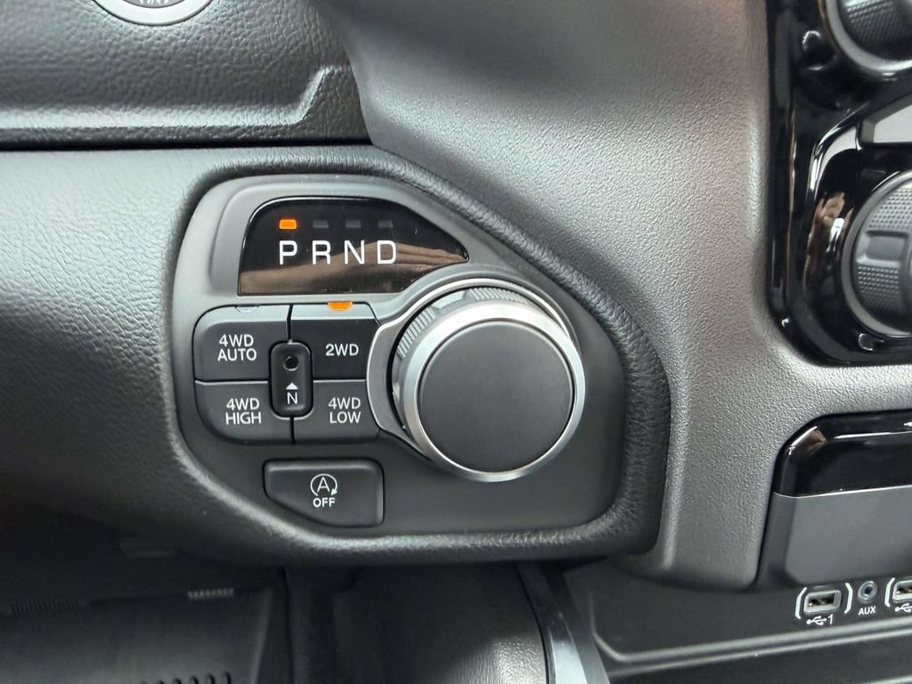 Used 2025 RAM 1500 Big Horn AWD/4WD image 22