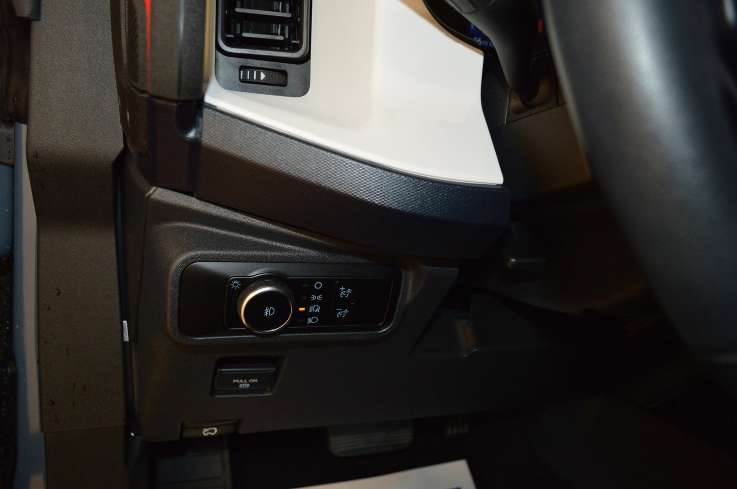 Used 2024 Ford Bronco Heritage Edition image 16