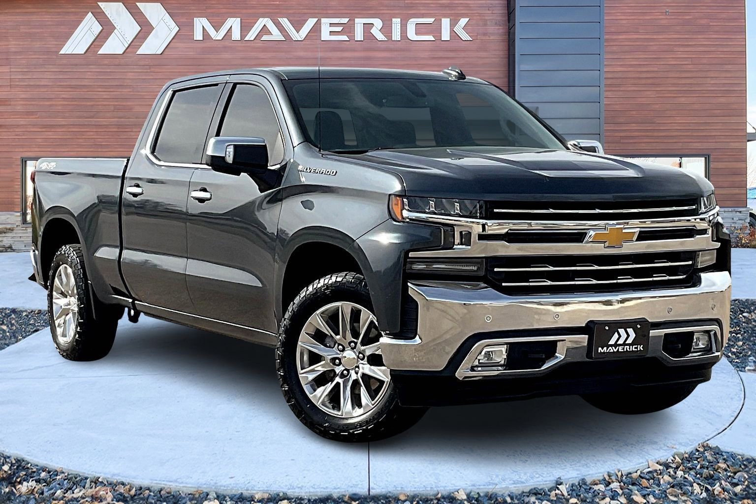 Used 2021 Chevrolet Silverado 1500 LTZ image 1