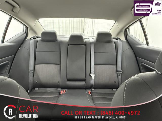 Used 2024 Nissan Altima 2.5 SV image 14