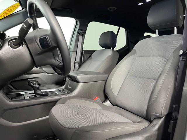 Used 2023 Chevrolet Traverse LT image 17