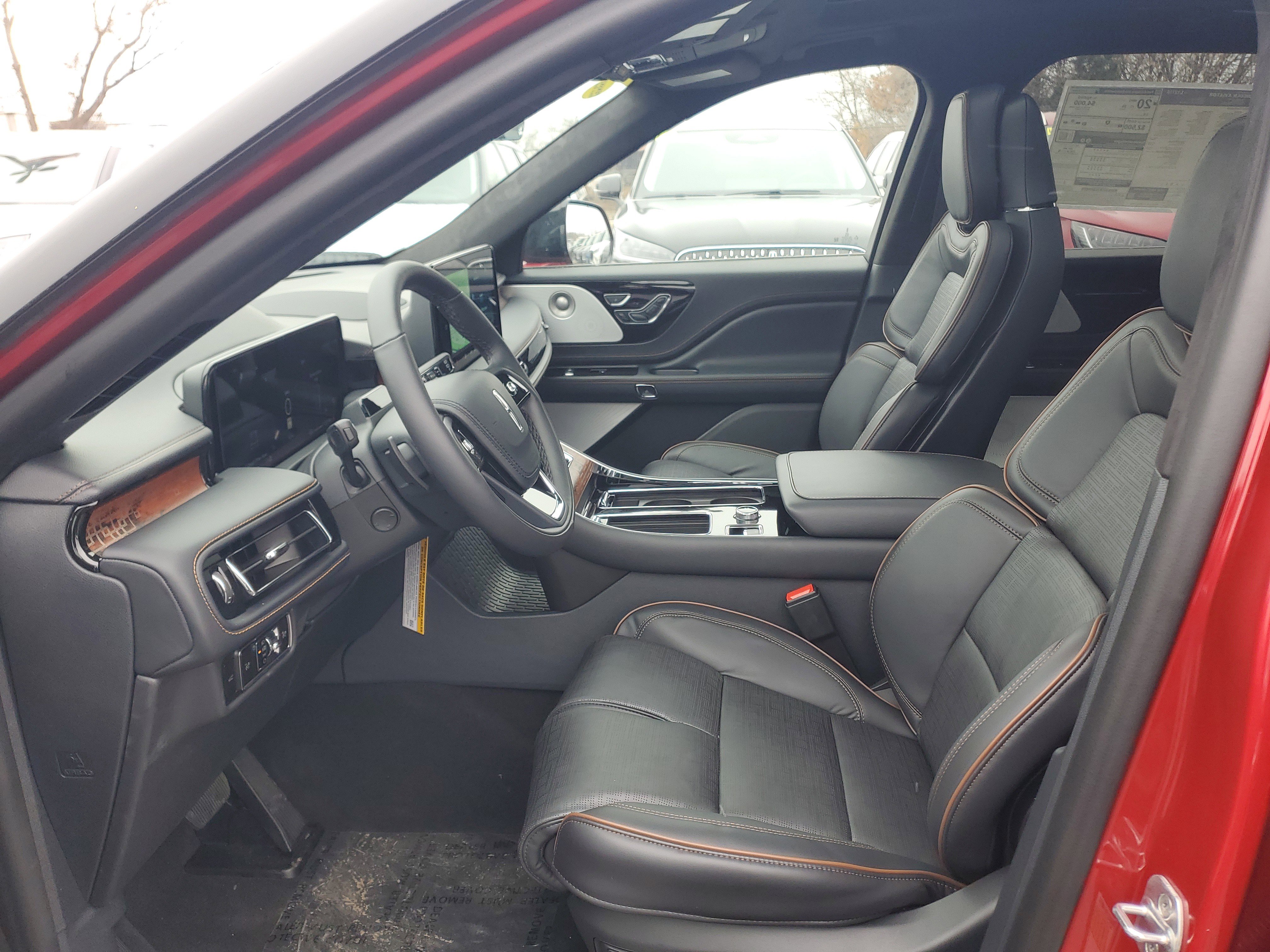 New 2026 Lincoln Aviator Black Label image 11