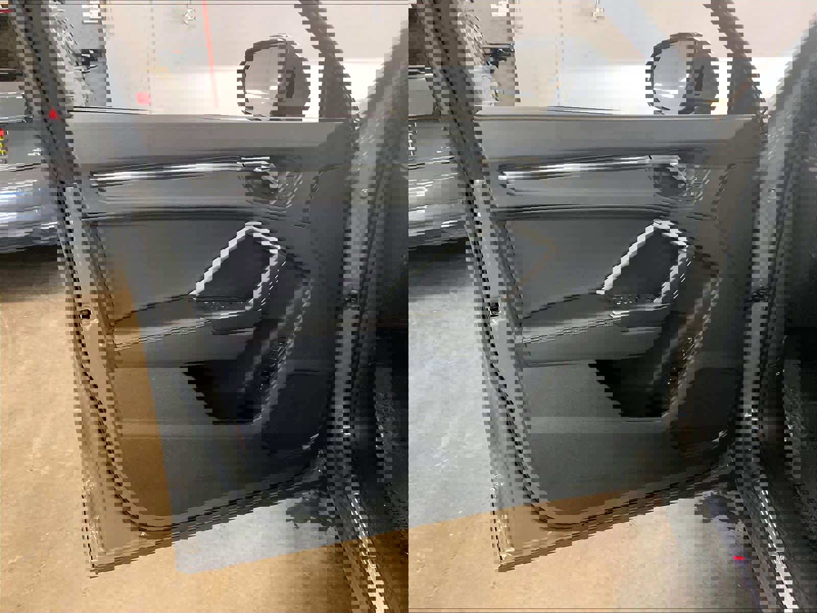 Certified 2023 Audi Q3 2.0T Premium w/ Black Optic Sport Package image 24