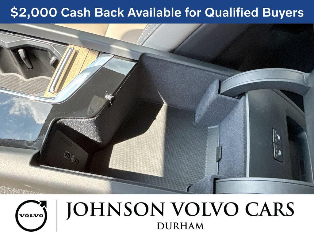 New 2026 Volvo XC60 T8 Core w/ Climate Package AWD/4WD image 24