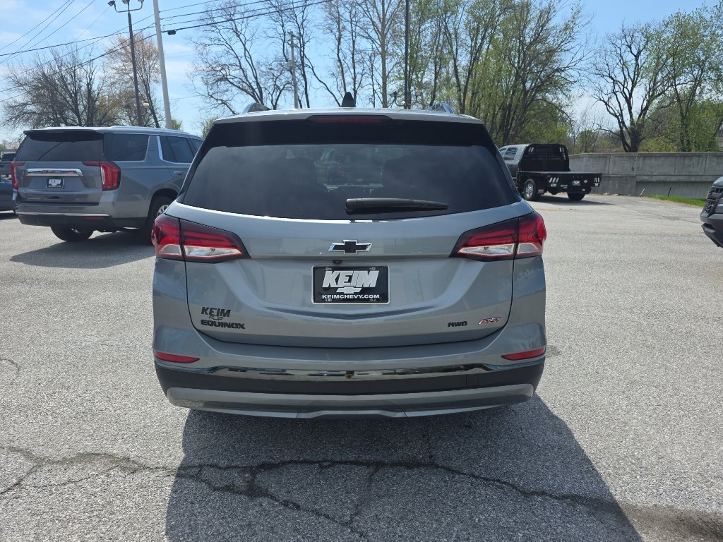 Used 2023 Chevrolet Equinox RS w/ RS Leather Package image 6