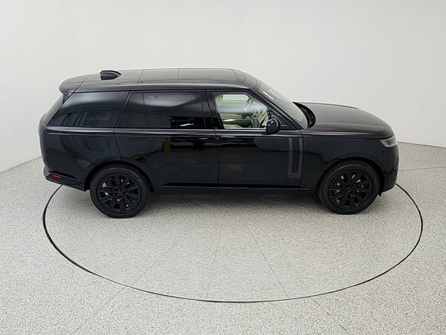 New 2026 Land Rover Range Rover Long Wheelbase SE AWD/4WD image 16