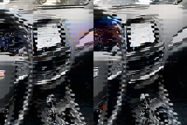 Used 2024 Cadillac CT5 V image 5