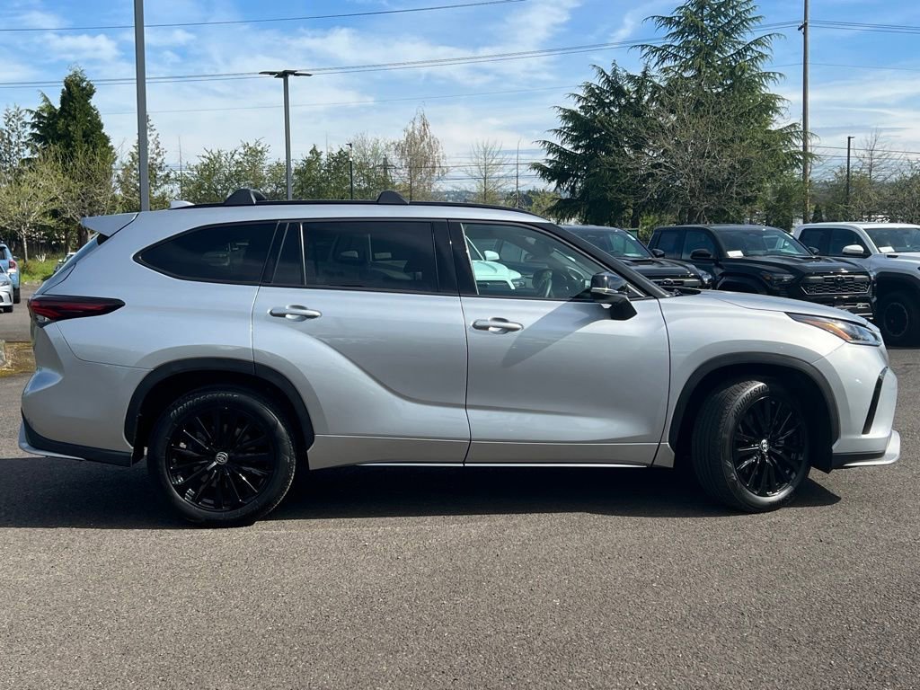 Certified 2024 Toyota Highlander XSE image 6