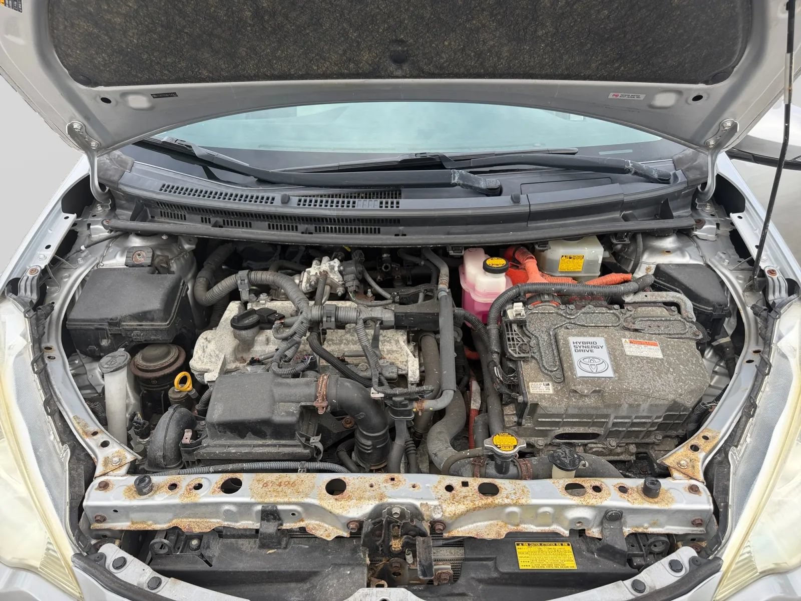 Used 2013 Toyota Prius C FWD image 20