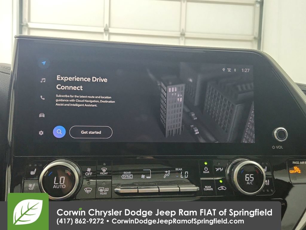Used 2023 Toyota Highlander Platinum FWD image 26