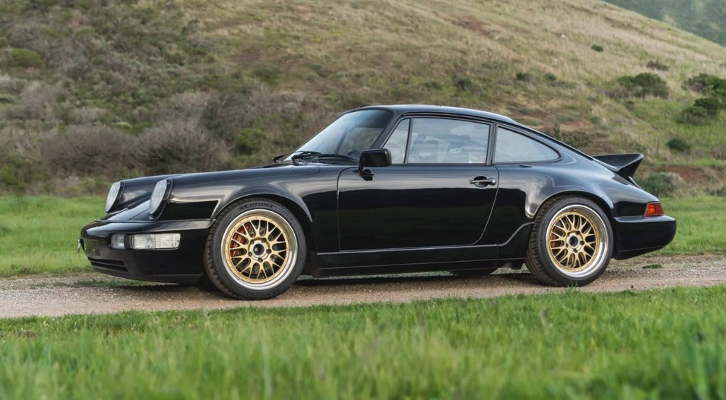 Used 1990 Porsche 911 Carrera RWD image 3