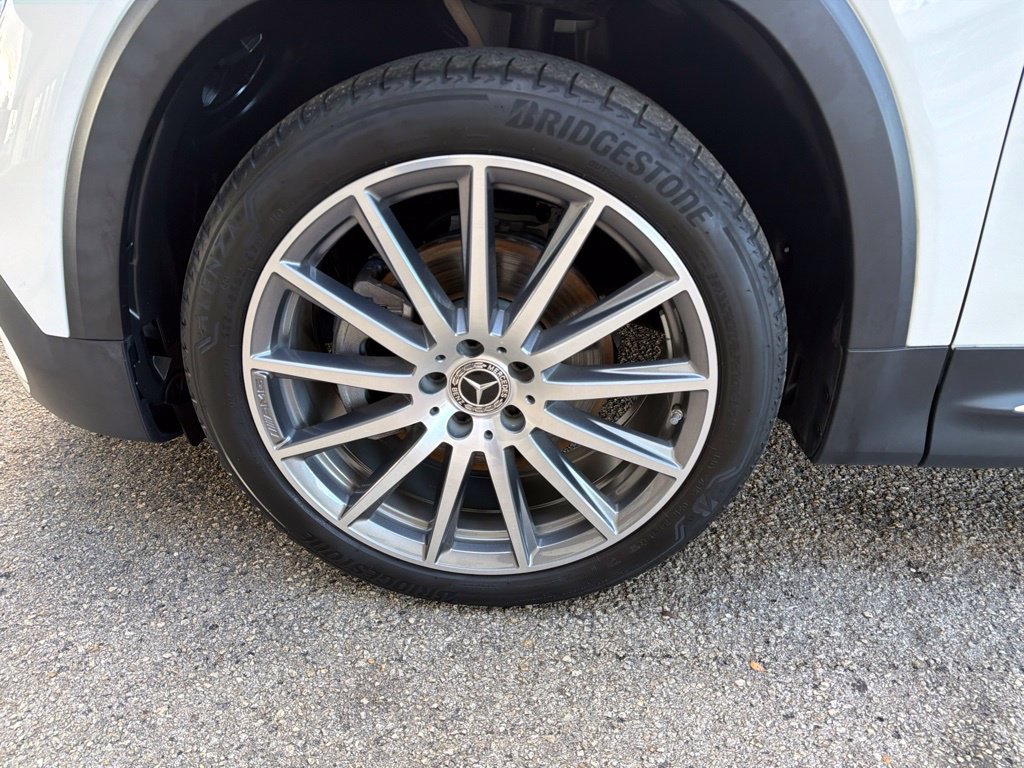Used 2022 Mercedes-Benz GLB 250 4MATIC image 15