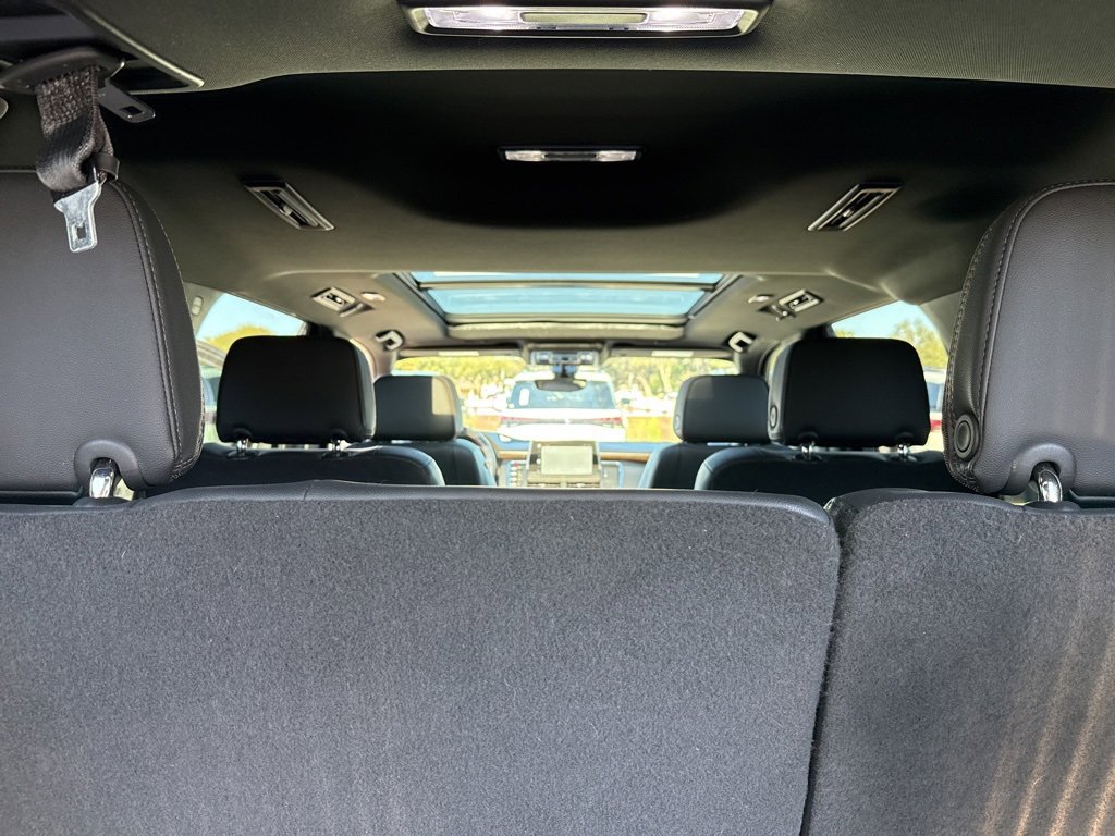 Used 2022 Chevrolet Tahoe High Country image 35