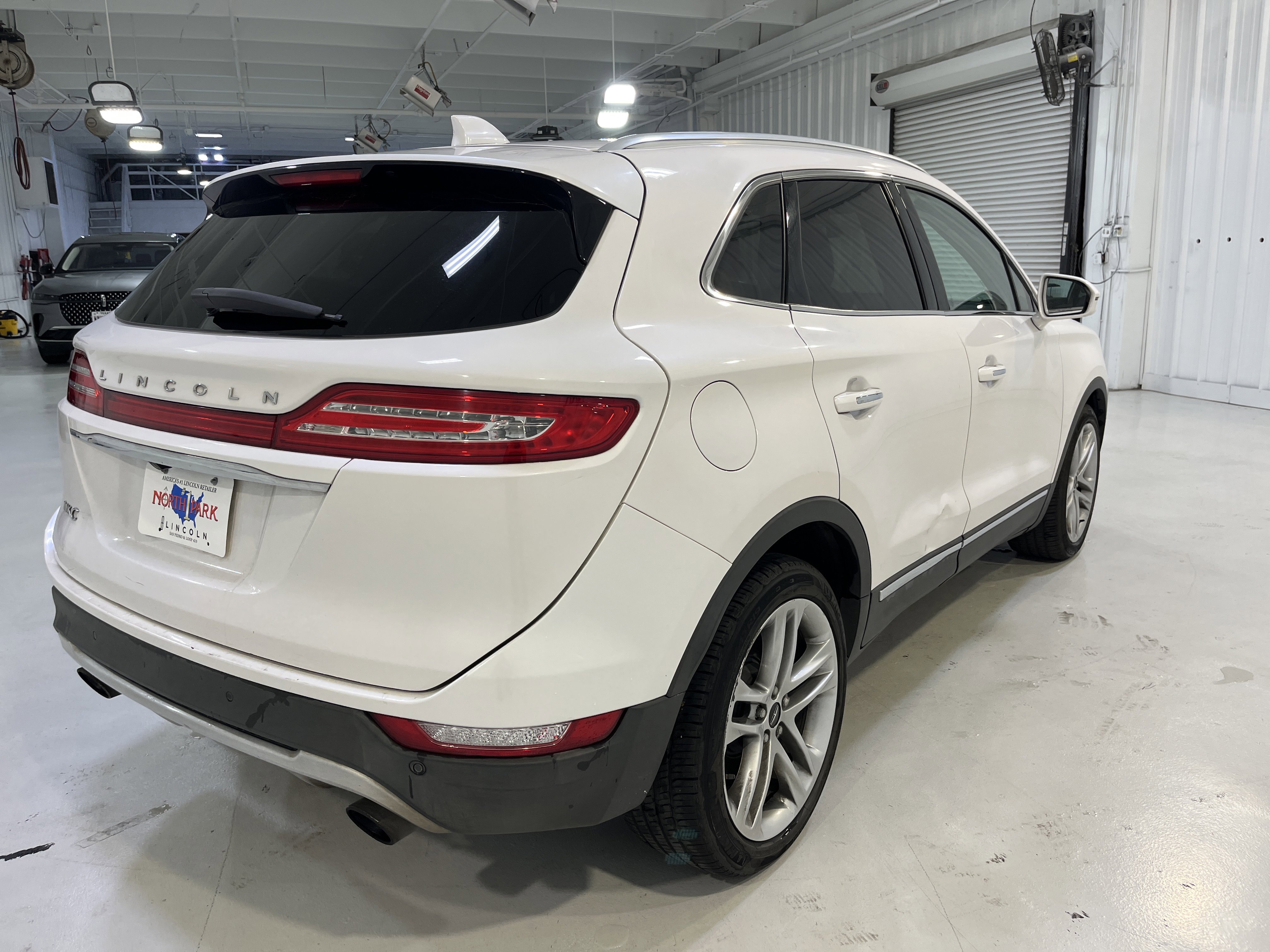 Used 2019 Lincoln MKC Reserve w/ MKC Climate Package image 5