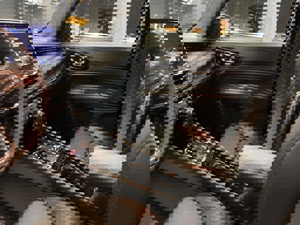 Used 2022 Jeep Compass Latitude image 23