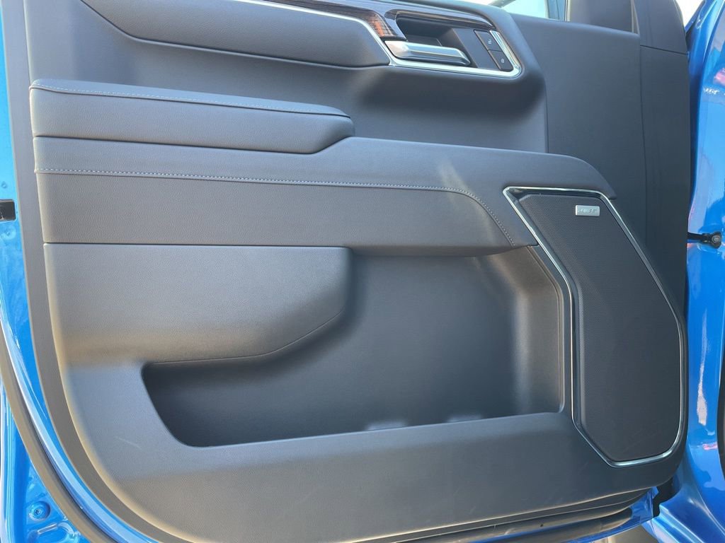 Used 2025 Chevrolet Silverado 1500 LT Trail Boss w/ Convenience Package II image 5