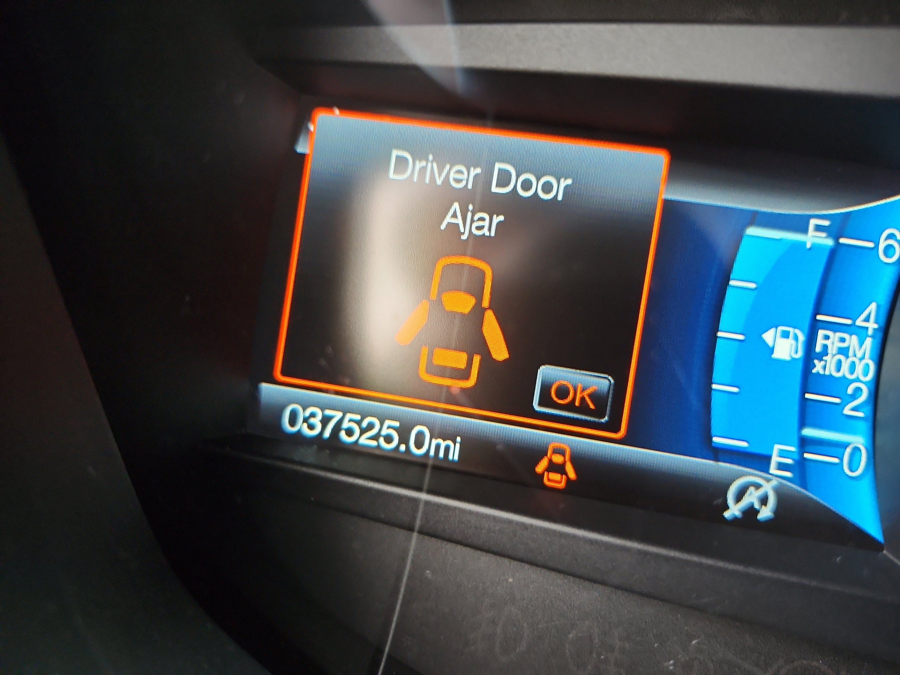 Used 2019 Ford Fusion SE FWD image 11
