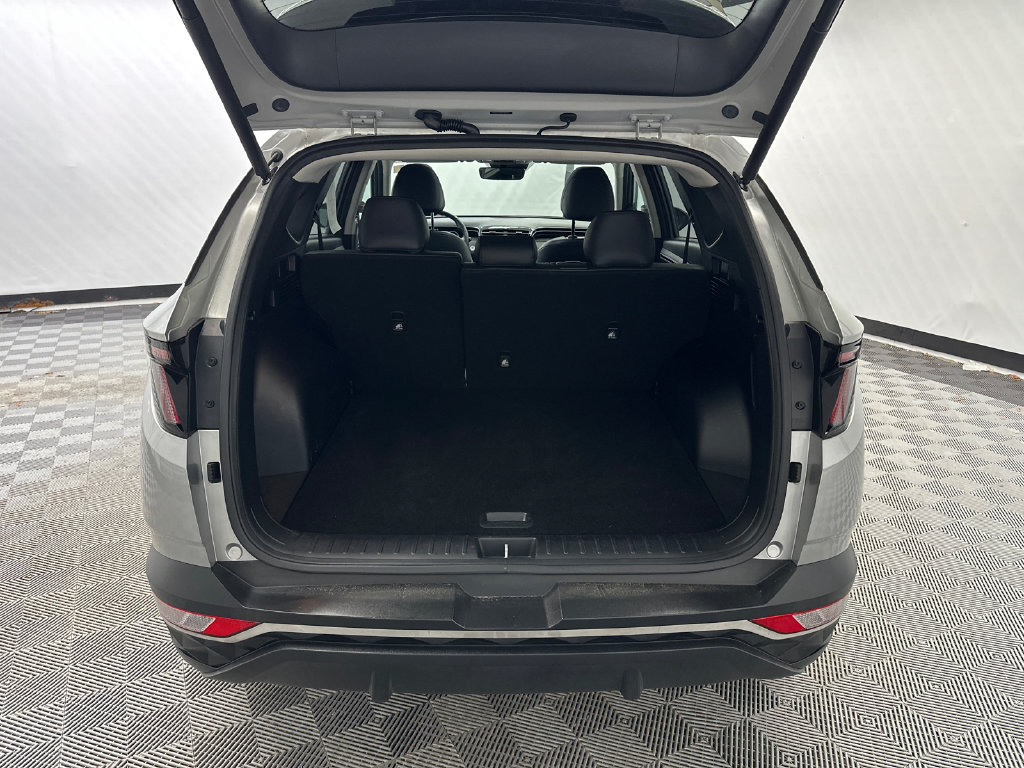 Used 2022 Hyundai Tucson SEL w/ Convenience + Premium Package FWD image 19