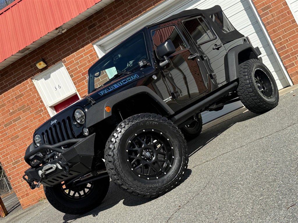 Used 2015 Jeep Wrangler Unlimited Rubicon w/ Dual Top Group image 4