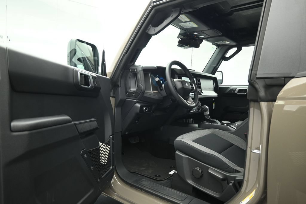 New 2026 Ford Bronco Big Bend AWD/4WD image 6