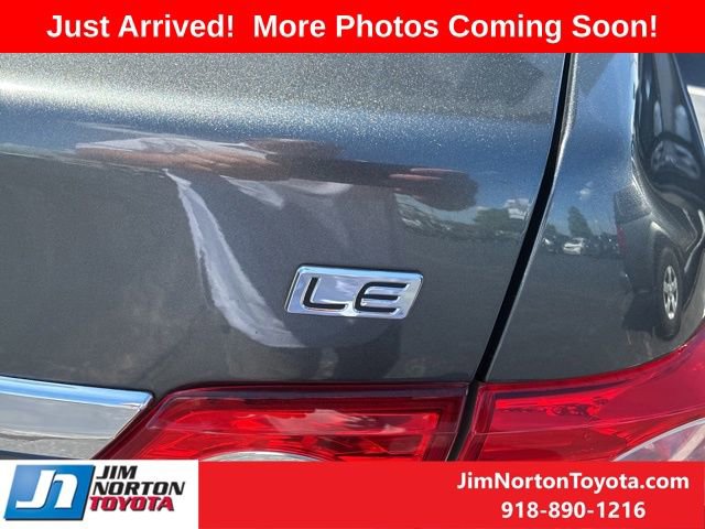 Used 2013 Toyota Corolla LE FWD image 6