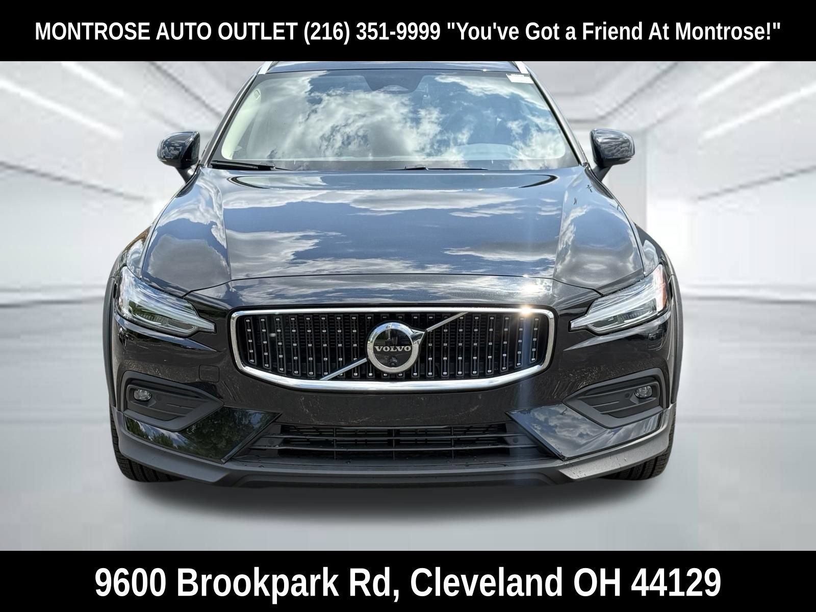 New 2026 Volvo V60 B5 Cross Country Plus w/ Protection Package Premier AWD/4WD image 8