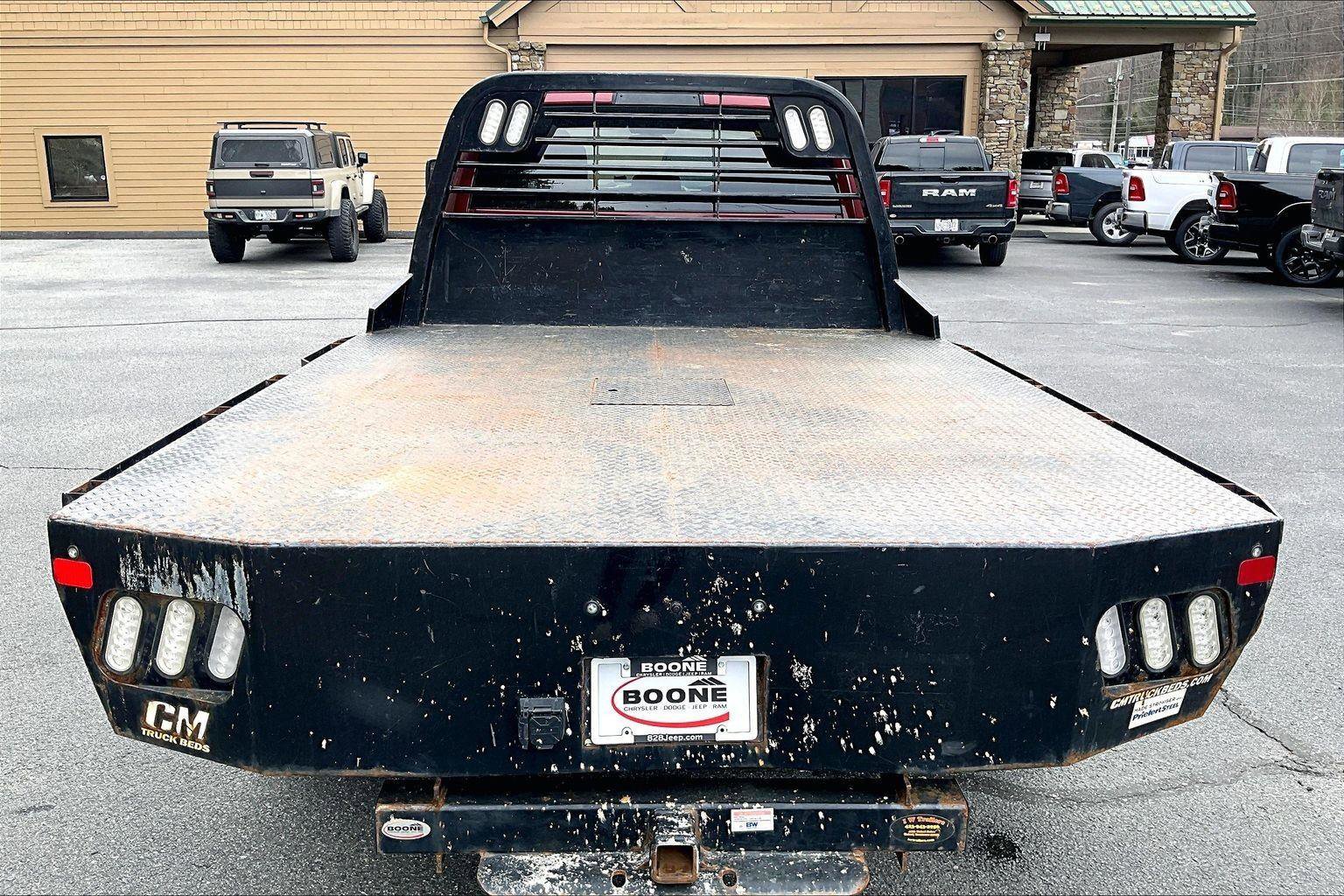 Used 2024 RAM 3500 Tradesman w/ Chrome Appearance Group image 18