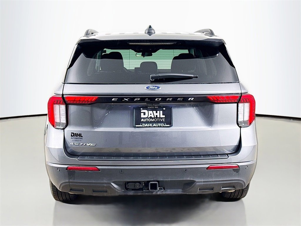 Used 2025 Ford Explorer Active image 14